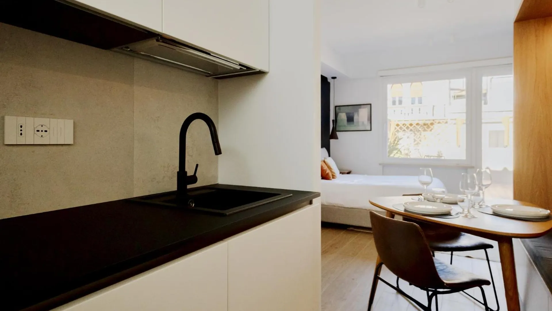 Live Rome Loft Borghese Apartment